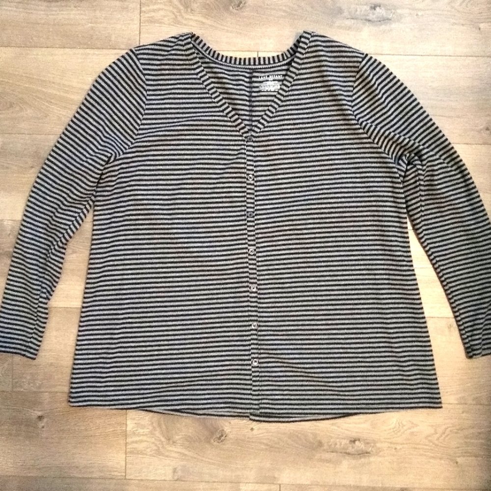 Lane Bryant Long Sleeve Black and Gray Waffle Knit Button Down Henley To…